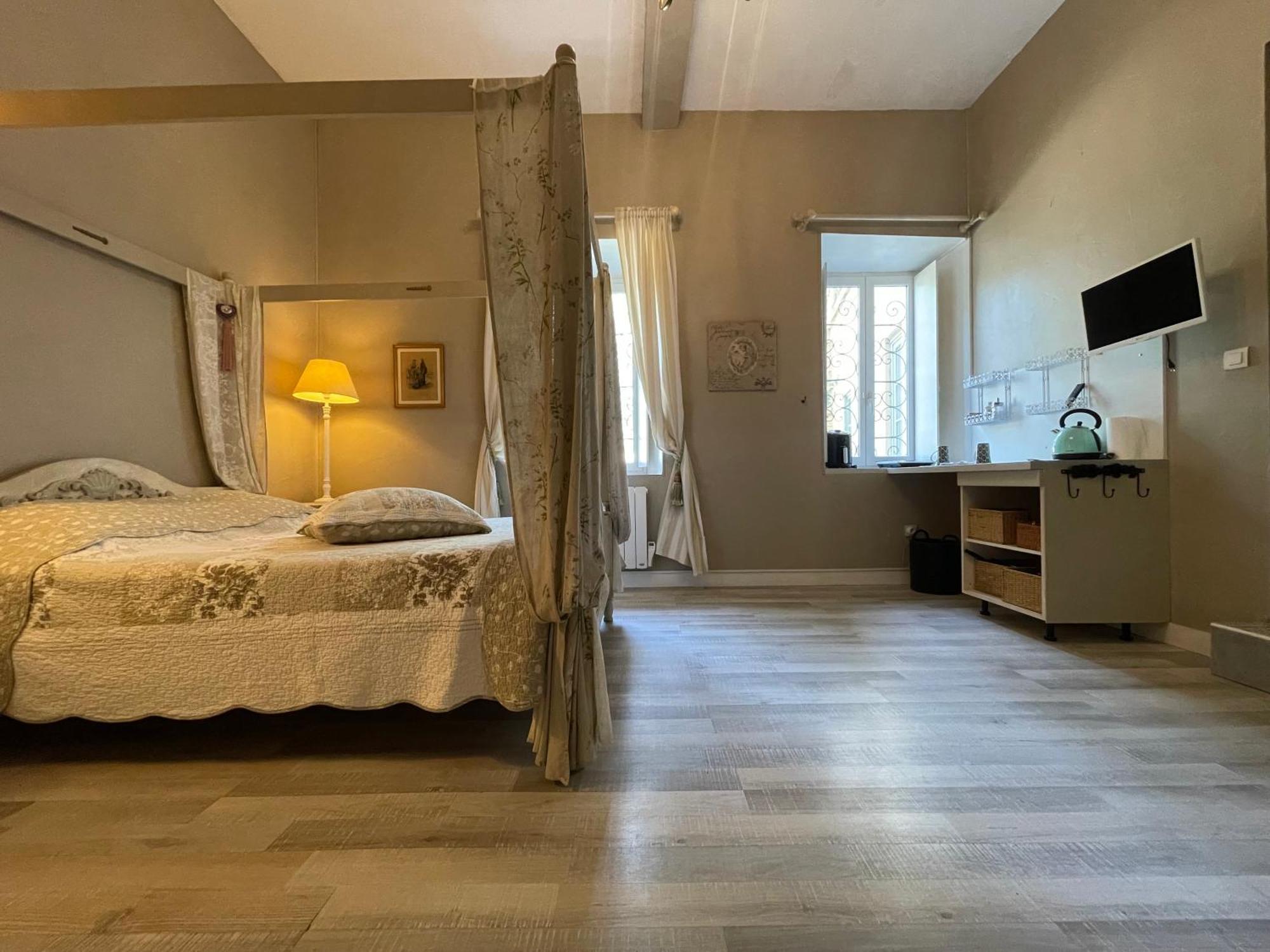 Cote Cite Appartements - Parking Prive - 100M Cite Medievale Carcassonne Pokoj fotografie